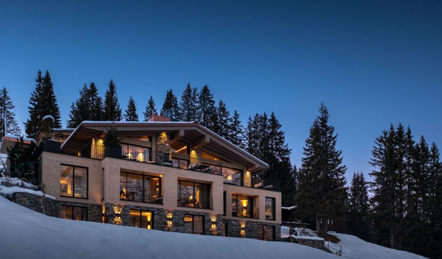 Luxury Ski Chalet Le Chalet in Lech, Austria