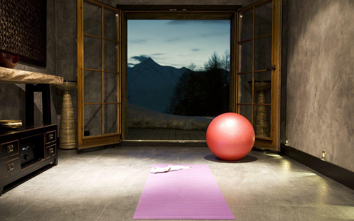 mountain yoga, yoga in the alps, ski yoga, ski chalet yoga studio, yoga with a view