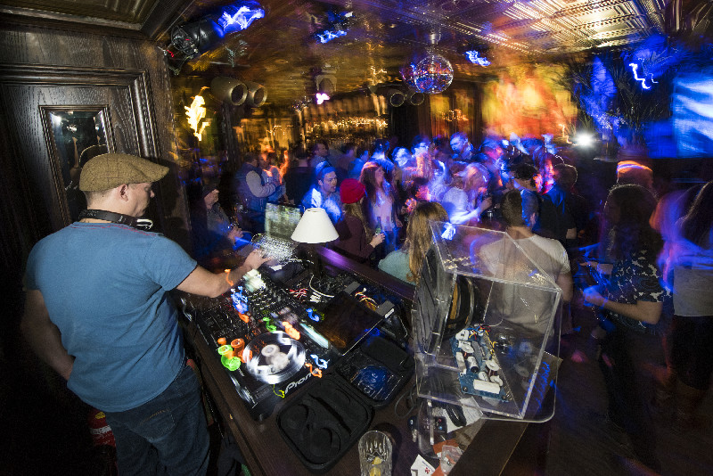 Actualizar 92+ imagen top night club Abzlocal.mx