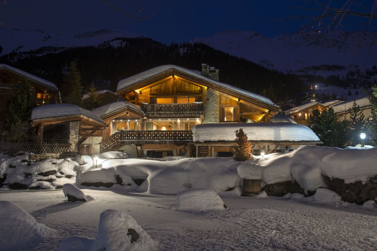 Christmas in Verbier, Verbier Christmas ski holiday, Verbier luxury chalet at Christmas, luxury Christmas ski holiday