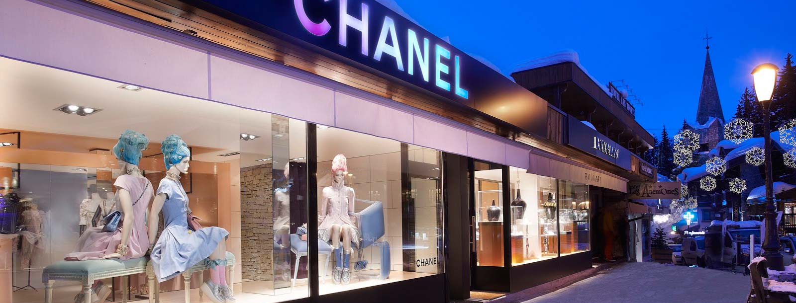 Luxury-boutique-shopping-1850 | Ultimate Luxury Chalets Blog