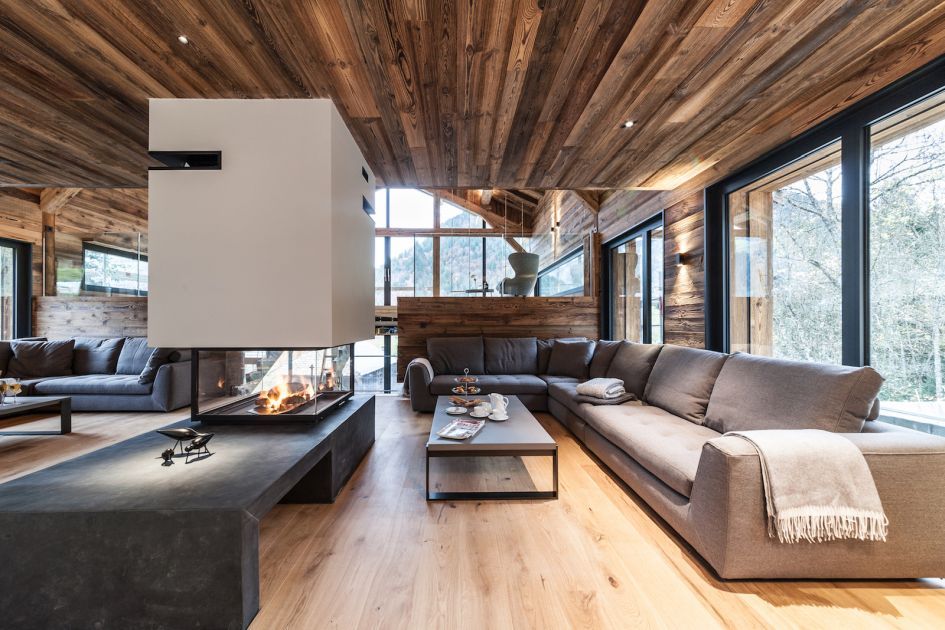 modern ski chalet, modern ski chalet in Morzine, contemporary luxury chalet 