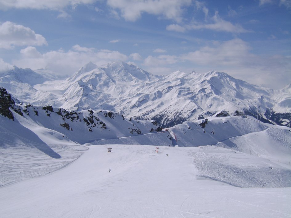 luxury ski resort, best ski resorts for a luxury ski holiday, luxury ski resorts in the Alps