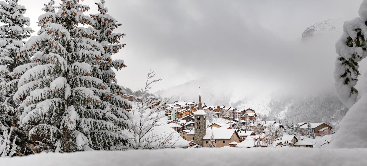 St Martin de Belleville ski resort, Three Valleys ski resort, picturesque ski resort