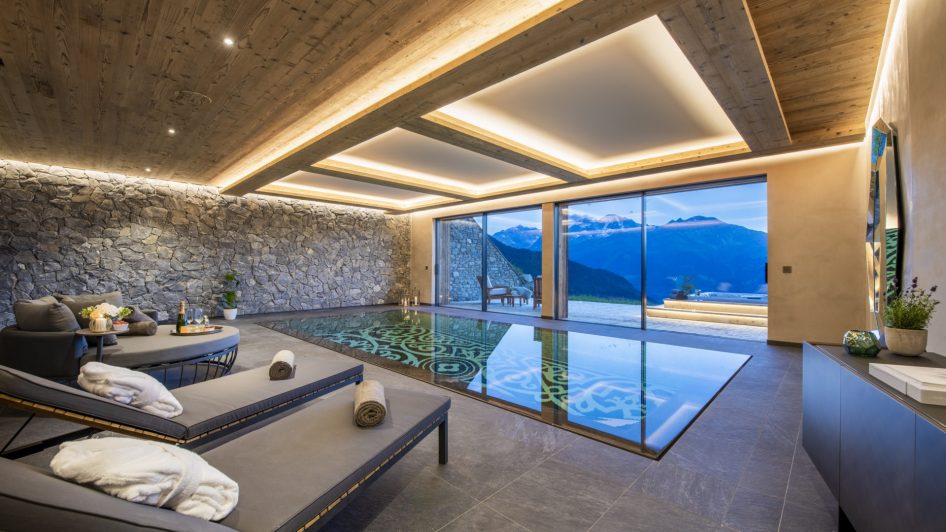 Chalet Calima Pool Area best luxury chalets with a swimming pool, chalet with a swimming pool in Verbier