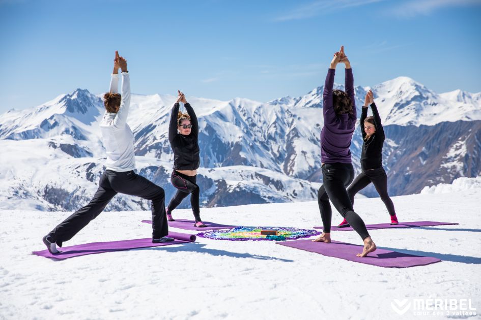 ski yoga, yoga in the Alps, ski holiday