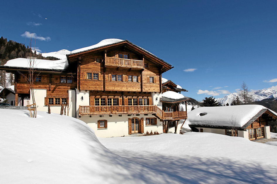 winter retreat, luxury retreat, ski retreat, luxury ski chalet Davos