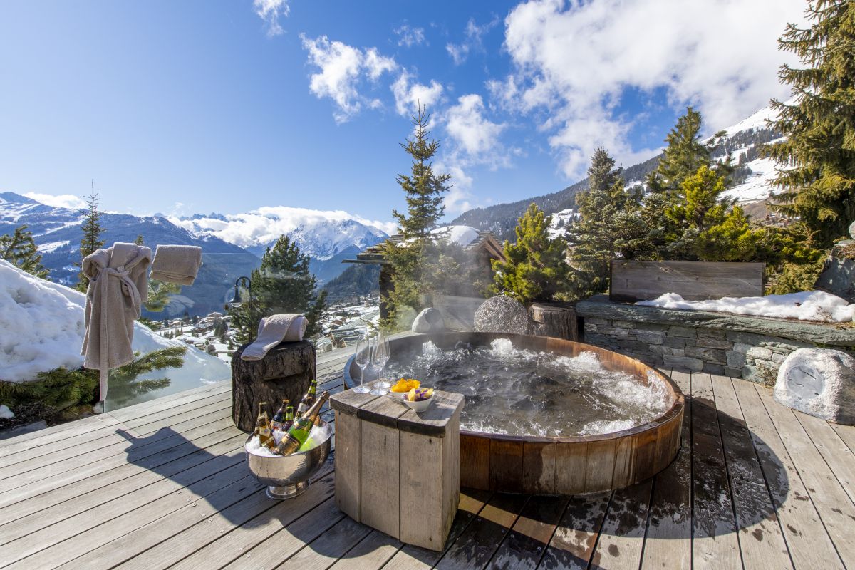 verbier chalets with a hot tub, verbier chalet with a hot tub, chalet with a hot tub in verbier