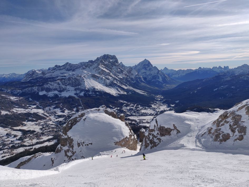skiing in Cortina, Forcella Rossa, black runs of Cortina, view of Mount Faloria, Cortina ski resort