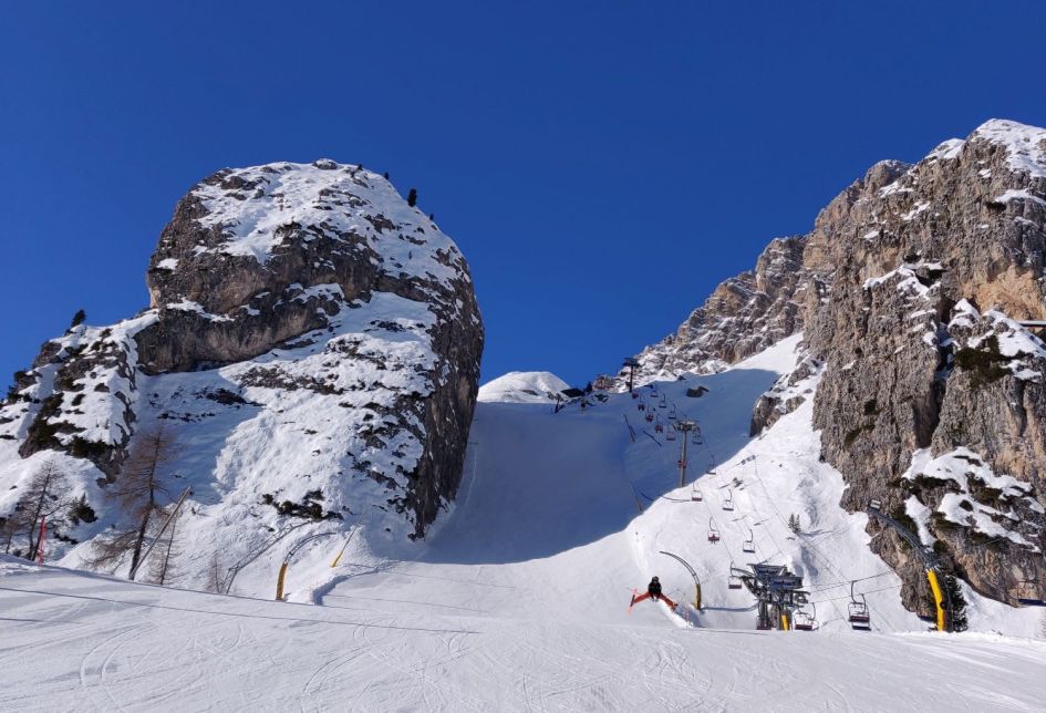 skiing in Cortina, Cortina Winter Olympics, Schuss, Tofana Olympic run