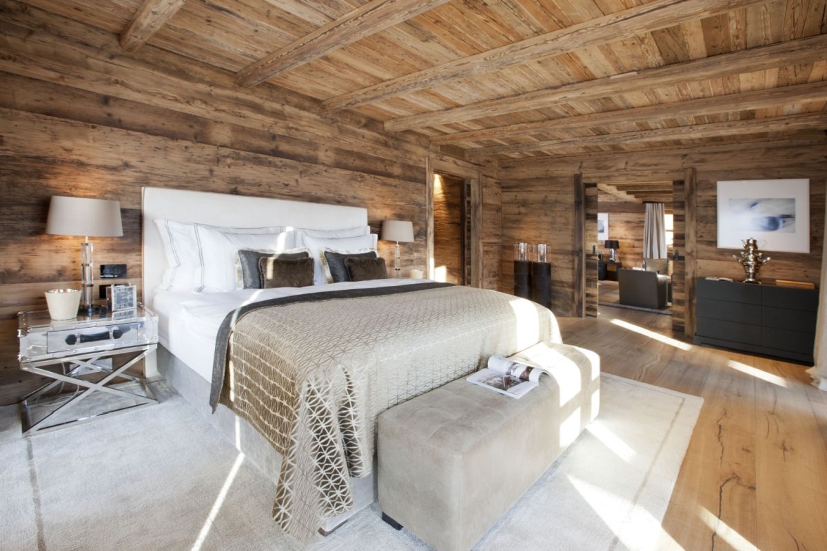 Beautifully designed and furnished bedroom suite at luxury chalet in Lech, Chalet N
